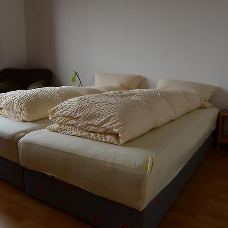 Monteur Und Messewohnung 로트가우 외부 사진